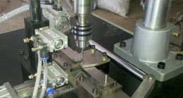 模内攻牙機有(yǒu)哪些優點？