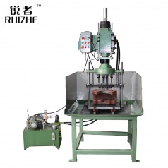 RZ-15035 刹車(chē)鼓專用(yòng)機